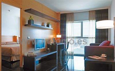 HESPERIA FIRA SUITES